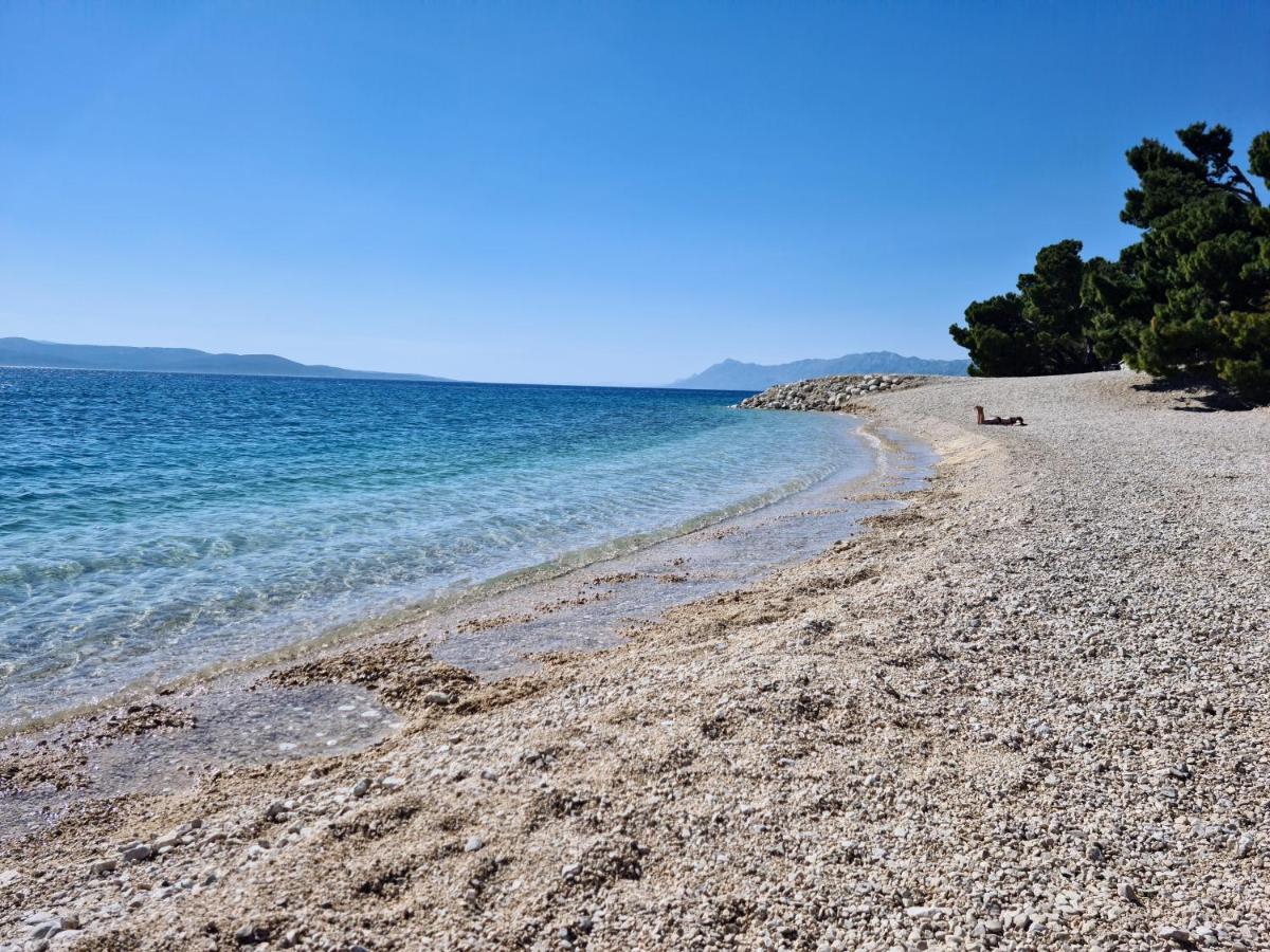 Apartment Ivona With Beautiful Seaview Makarska Exterior photo
